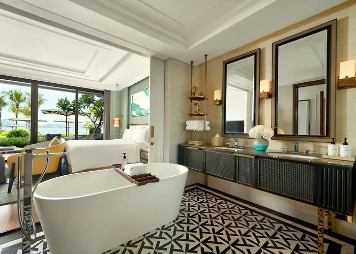 Khách sạn Intercontinental Bay By Ihg Hạ Long