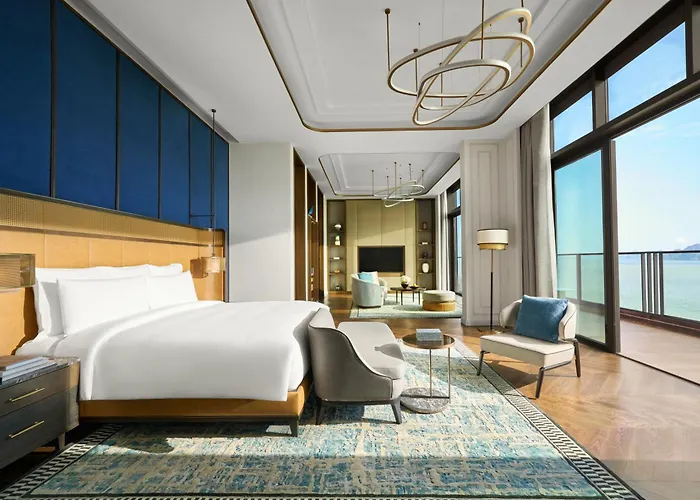 Hotel Intercontinental Bay By Ihg 5*